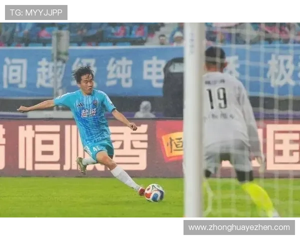 盐城队客场2-1胜镇江 康振捷郑华破门